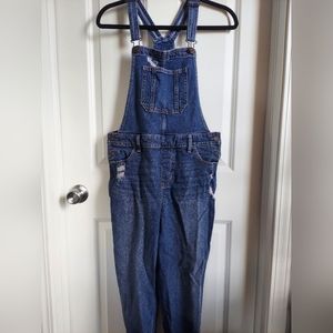 Hollister overall jeans